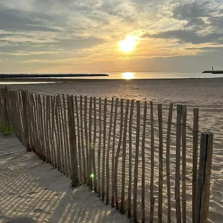 Apartmán Magnifique Duplex Climatise, 3 Chambres, Camargue Village, Bord De Mer,