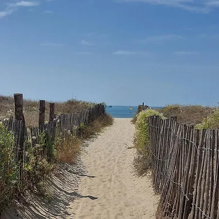 Magnifique Duplex Climatise, 3 Chambres, Camargue Village, Bord De Mer, Apartmán Le Grau-du-Roi