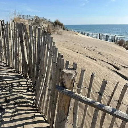 Magnifique Duplex Climatisé, 3 Chambres, Résidence Camargue Village, Bord De Mer, *