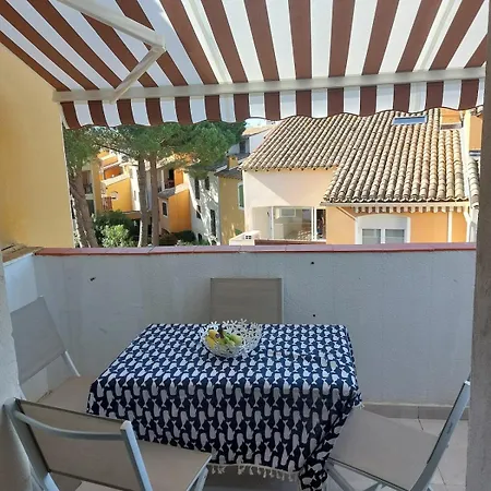 Apartmán Magnifique Duplex Climatise, 3 Chambres, Camargue Village, Bord De Mer, *